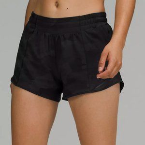 Lululemon Hotty Hot Low-Rise Lined Shorts - Size 8 - 4" inseam
